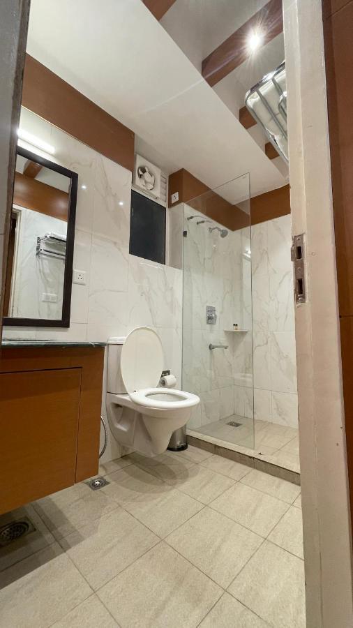 אפרטהוטל Neel Skye - Couple Friendly - Dlf My Pad, Gomtinagar , לקנאו מראה חיצוני תמונה
